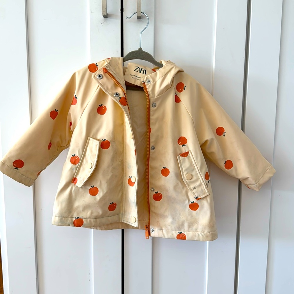 Zara girls peach raincoat used fair condition 12-18 months
